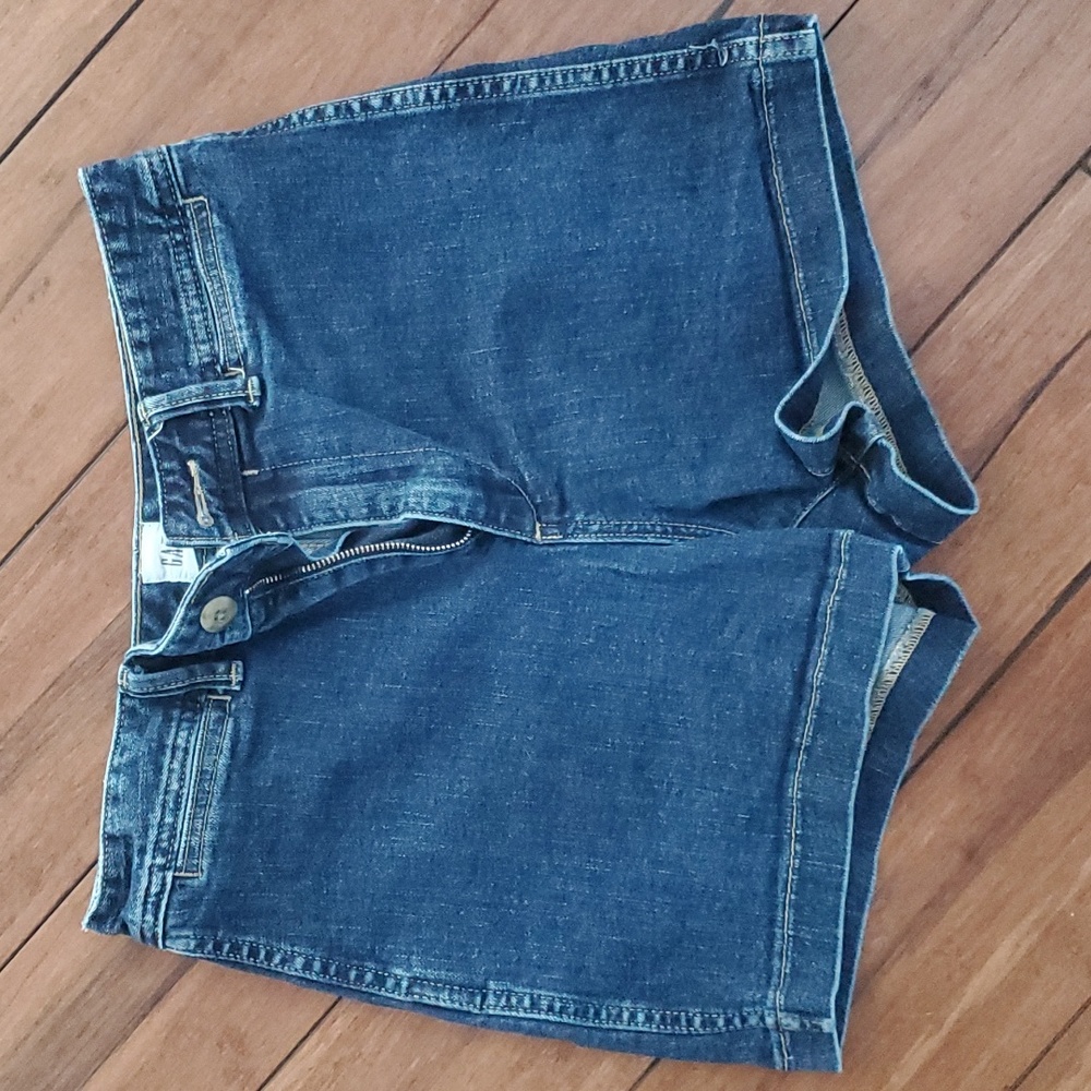 Gap high-waisted denim short